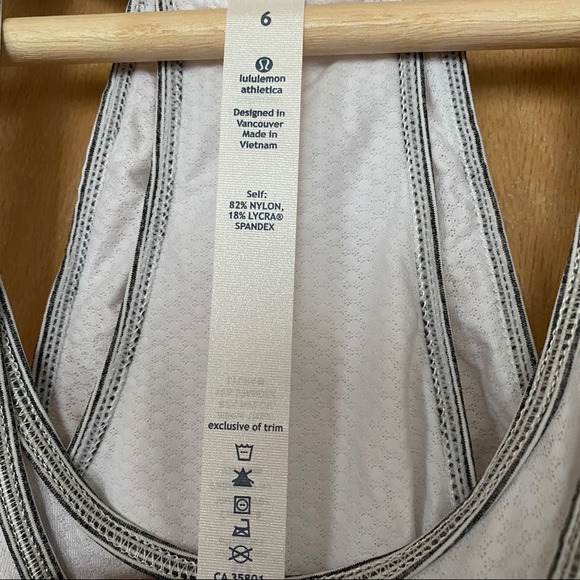 New LULULEMON Tunic Top - Picture 6 of 6